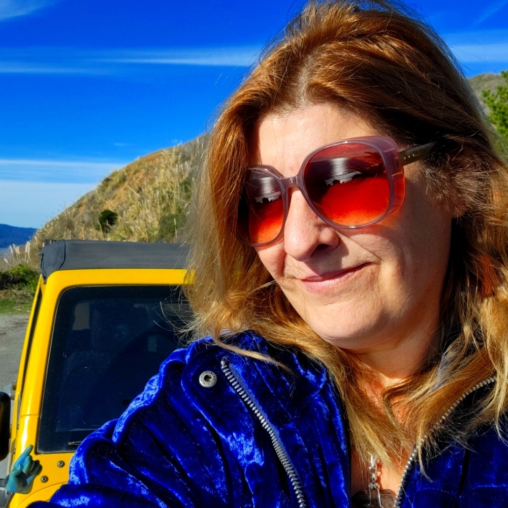 Meet your Posher, Suzi